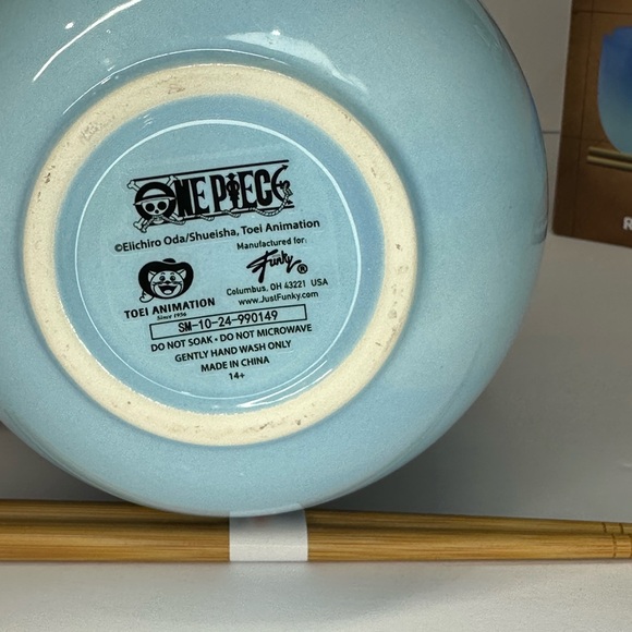 One Piece Blue  Ramen Bowl - Picture 6 of 10